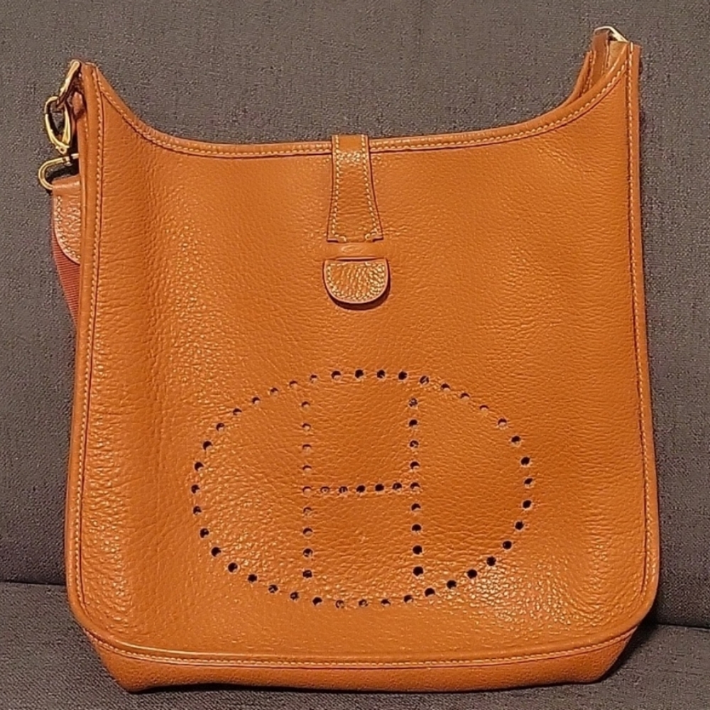 Hermes Evelyn Gm Leather Shoulder Bag Gem